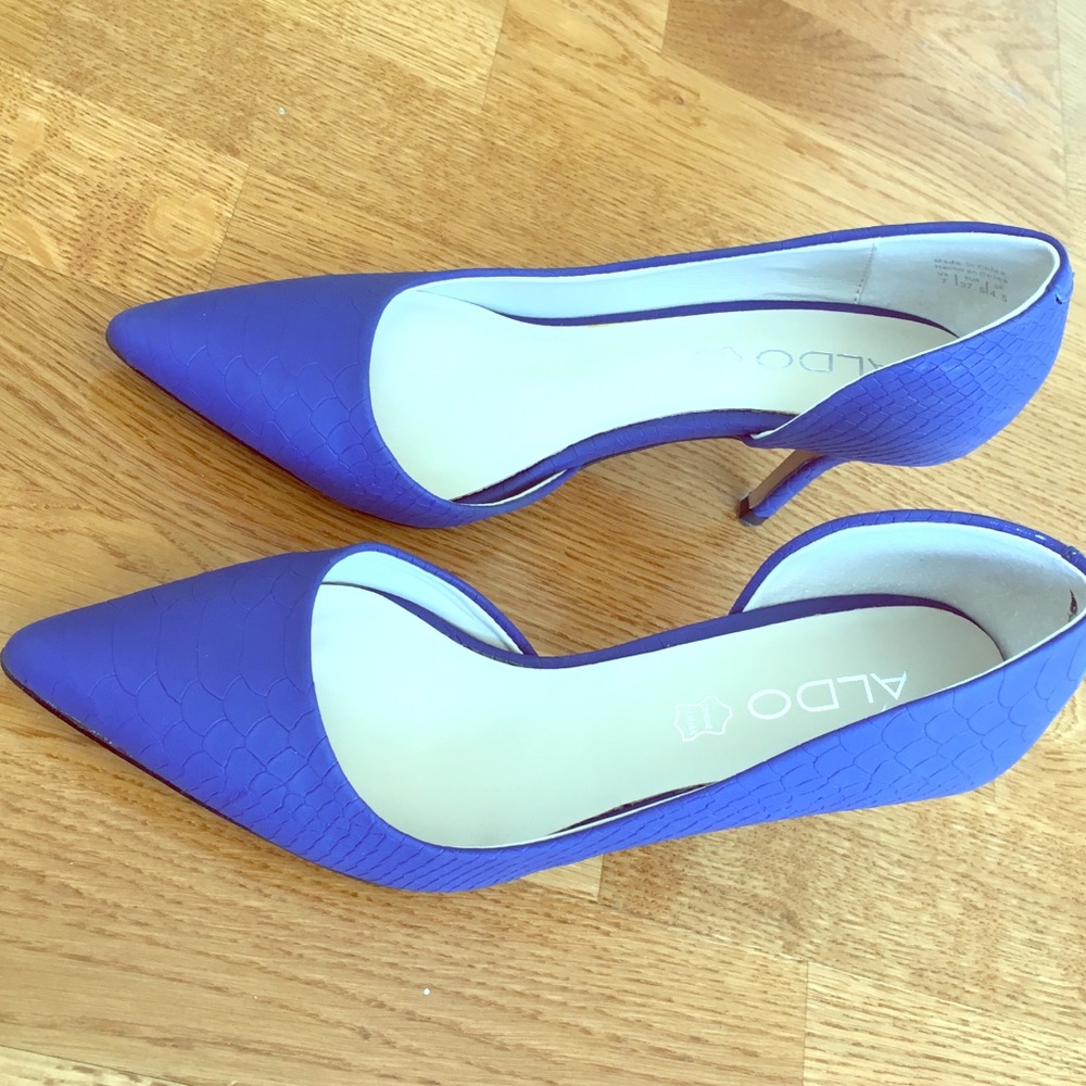 Aldo Blue shoes size 7